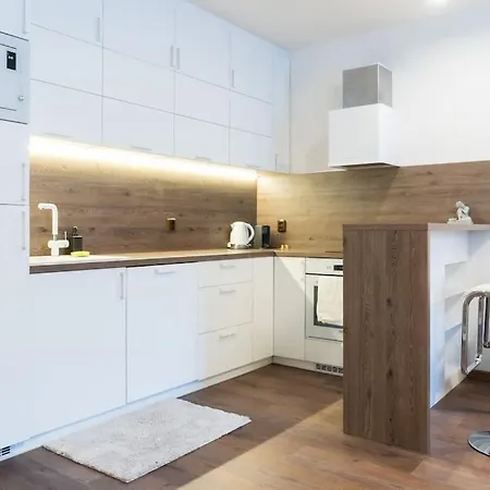 Elegant In The Heart Of *